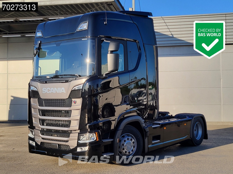 Scania S460 4X2 NEW! Retarder ACC Navi Standklima 2X Tanks - Vilcējs: foto 1 Scania S460 4X2 NEW! Retarder ACC Navi Standklima 2X Tanks - Vilcējs: foto 1