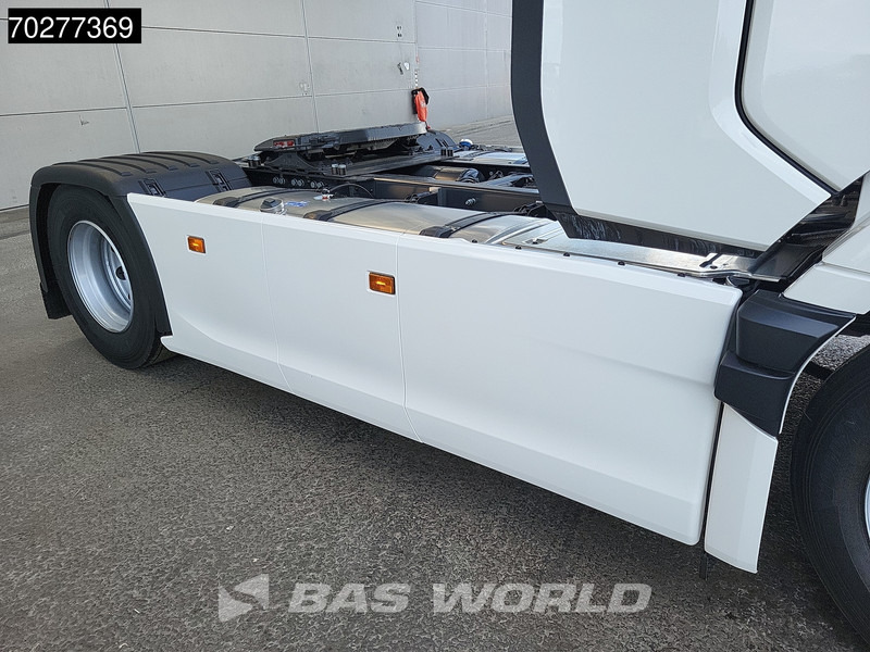 Jaunā Vilcējs Scania S560 4X2 NEW! Retarder Full-Air 2xTanks Leder Standklima Navi ACC LED: foto 11