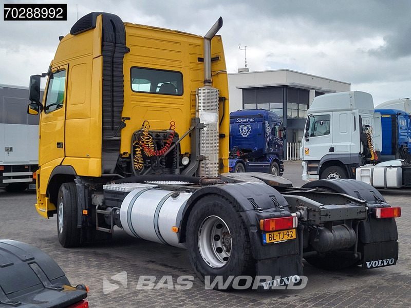 Volvo FH 380 4X2 NL-Truck Compressor Euro 3 - Vilcējs: foto 2 Volvo FH 380 4X2 NL-Truck Compressor Euro 3 - Vilcējs: foto 2