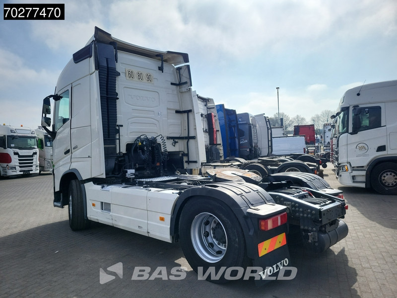 Volvo FH 460 4X2 VEB+ PTO Globetrotter - Vilcējs: foto 2 Volvo FH 460 4X2 VEB+ PTO Globetrotter - Vilcējs: foto 2