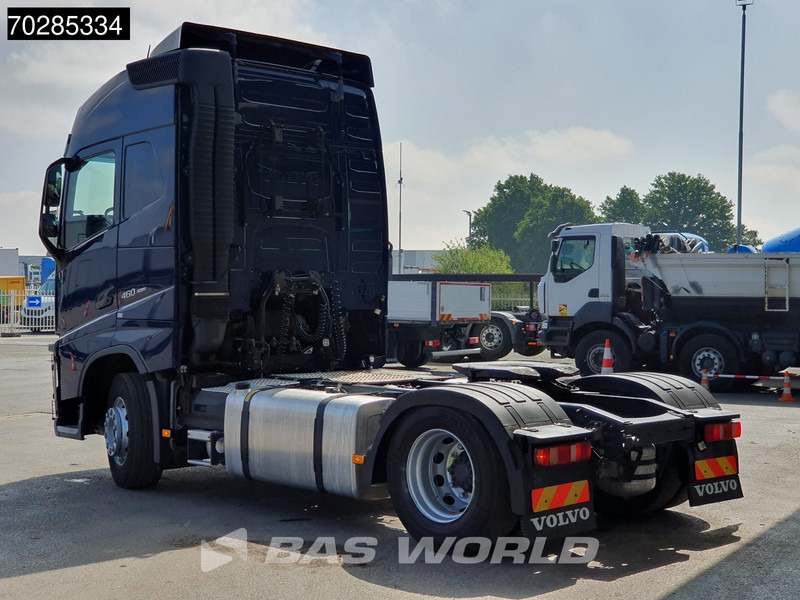 Volvo FH 460 FH 4X2 Low Mileage! VEB+ 2x Tanks - Vilcējs: foto 2 Volvo FH 460 FH 4X2 Low Mileage! VEB+ 2x Tanks - Vilcējs: foto 2