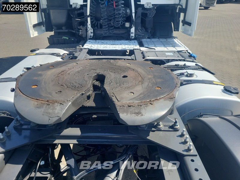 Vilcējs Volvo FH 500 4X2 2xTanks I-ParkCool Navi ACC Euro 6: foto 7 Vilcējs Volvo FH 500 4X2 2xTanks I-ParkCool Navi ACC Euro 6: foto 7