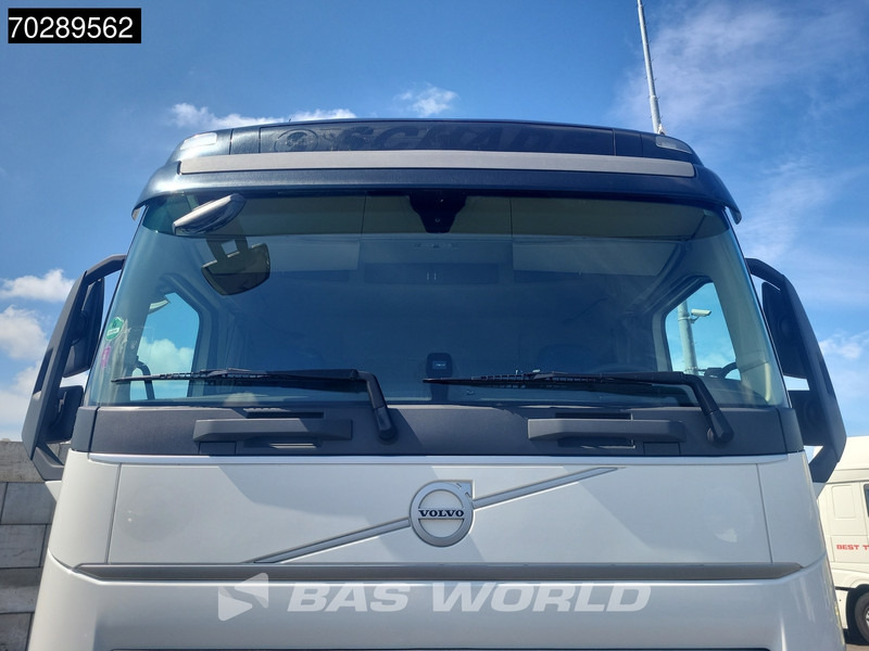 Vilcējs Volvo FH 500 4X2 2xTanks I-ParkCool Navi ACC Euro 6: foto 17 Vilcējs Volvo FH 500 4X2 2xTanks I-ParkCool Navi ACC Euro 6: foto 17