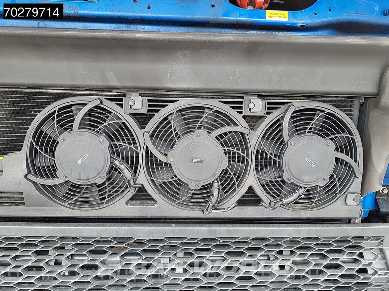 Vilcējs Volvo FH 500 4X2 Retarder I-ParkCool Full-Air Globetrotter: foto 17