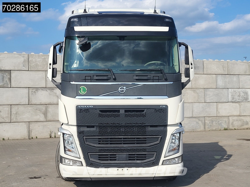 Vilcējs Volvo FH 540 4X2 2x Tanks I-Park Cool ACC Euro 6: foto 6