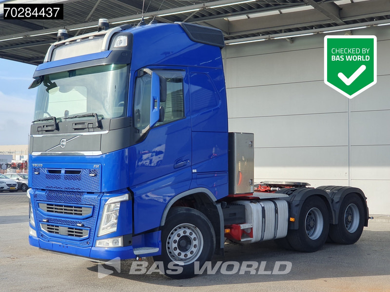 Volvo FH 540 6X4 Retarder BigAxle Hydrauliek Xenon ACC Euro 6 - Vilcējs: foto 1 Volvo FH 540 6X4 Retarder BigAxle Hydrauliek Xenon ACC Euro 6 - Vilcējs: foto 1