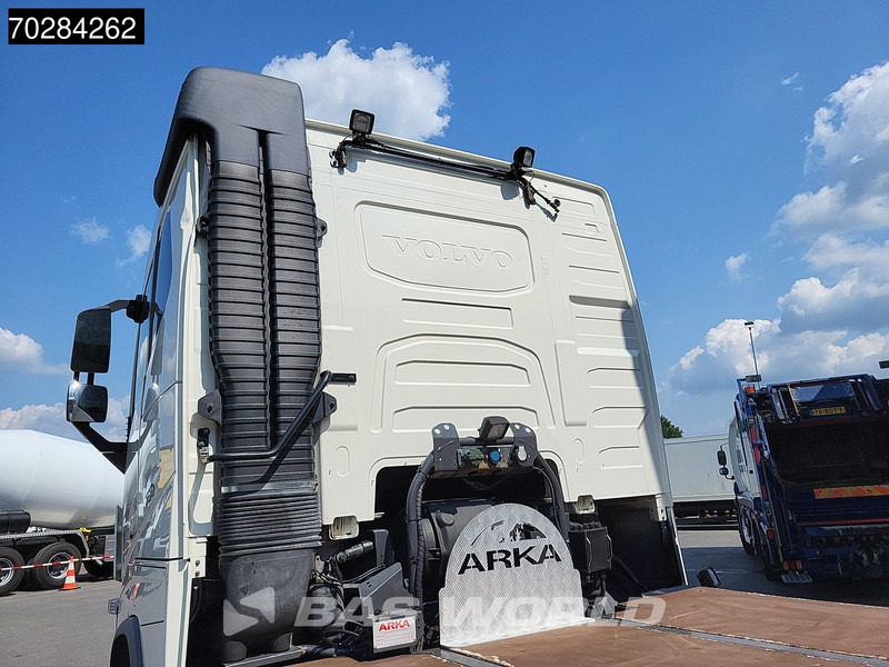 Volvo FH16 750 906 6X4 Retarder Hydraulik Liftachse Big-Axle VDS - Vilcējs: foto 3 Volvo FH16 750 906 6X4 Retarder Hydraulik Liftachse Big-Axle VDS - Vilcējs: foto 3