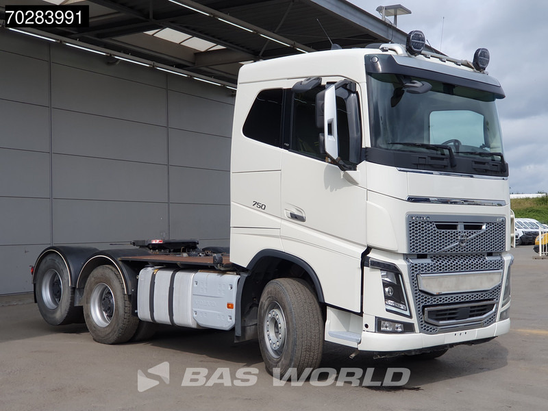 Volvo FH16 750 906 6X4 Retarder Hydraulik Liftachse Big-Axle VDS - Vilcējs: foto 3 Volvo FH16 750 906 6X4 Retarder Hydraulik Liftachse Big-Axle VDS - Vilcējs: foto 3