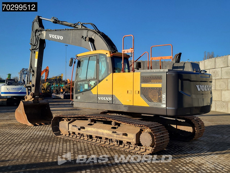 Volvo EC220 E L - Kāpurķēžu ekskavators: foto 2 Volvo EC220 E L - Kāpurķēžu ekskavators: foto 2