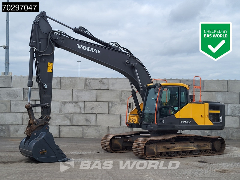Volvo EC220 E L - Kāpurķēžu ekskavators: foto 1 Volvo EC220 E L - Kāpurķēžu ekskavators: foto 1