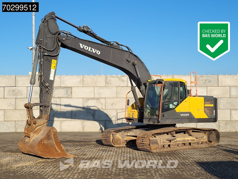 Volvo EC220 E L - Kāpurķēžu ekskavators: foto 1 Volvo EC220 E L - Kāpurķēžu ekskavators: foto 1