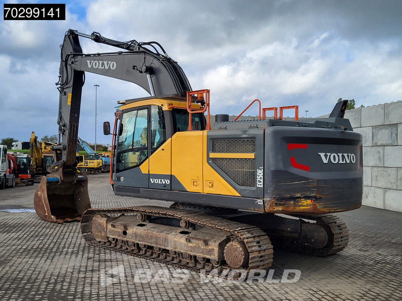 Volvo EC250 E L - Kāpurķēžu ekskavators: foto 2 Volvo EC250 E L - Kāpurķēžu ekskavators: foto 2