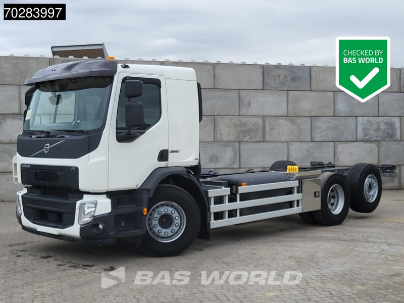 Volvo FE 320 FE 6X2 CNG Full Air suspension Lift+steering Axle Retarder Euro 6 - Šasija kravas automašīna: foto 2 Volvo FE 320 FE 6X2 CNG Full Air suspension Lift+steering Axle Retarder Euro 6 - Šasija kravas automašīna: foto 2
