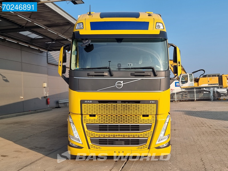 Volvo FH 460 6X2 LNG combi ACC Navi Standklima Liftachse LED EURO 6 - Kravas automašīna ar tentu: foto 3 Volvo FH 460 6X2 LNG combi ACC Navi Standklima Liftachse LED EURO 6 - Kravas automašīna ar tentu: foto 3