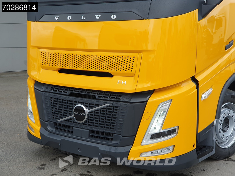 Jaunā Šasija kravas automašīna Volvo FH 460 6X2 NEW chassis! Full air Suspension Lift-Axle Navi ACC LED Euro 6: foto 8