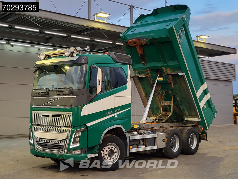 Volvo FH16 650 FH16 6X4 12m3 tipper Automatic Retarder Big-Axle Xenon Euro 6 - Kravas automašīna pašizgāzējs: foto 3 Volvo FH16 650 FH16 6X4 12m3 tipper Automatic Retarder Big-Axle Xenon Euro 6 - Kravas automašīna pašizgāzējs: foto 3