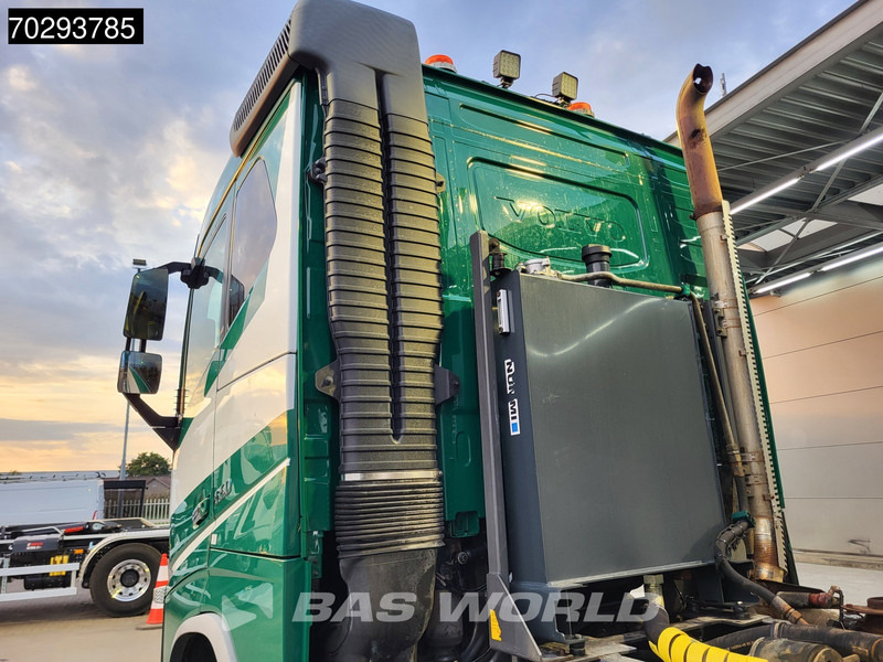 Volvo FH16 650 FH16 6X4 12m3 tipper Automatic Retarder Big-Axle Xenon Euro 6 - Kravas automašīna pašizgāzējs: foto 5 Volvo FH16 650 FH16 6X4 12m3 tipper Automatic Retarder Big-Axle Xenon Euro 6 - Kravas automašīna pašizgāzējs: foto 5
