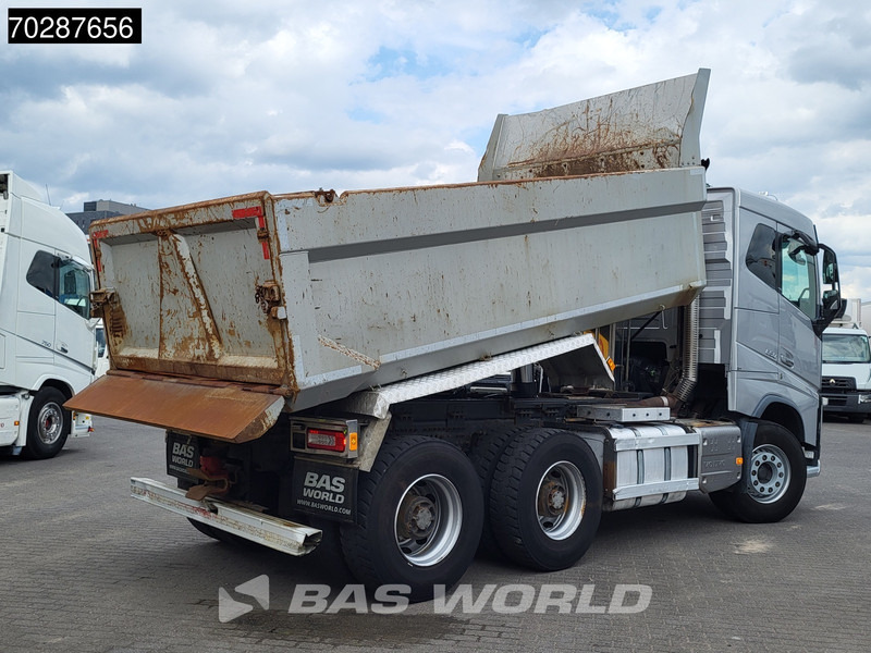 Volvo FH16 650 FH16 6X4 12m3 tipper Big-Axle Automatic Xenon Euro 6 - Kravas automašīna pašizgāzējs: foto 5 Volvo FH16 650 FH16 6X4 12m3 tipper Big-Axle Automatic Xenon Euro 6 - Kravas automašīna pašizgāzējs: foto 5