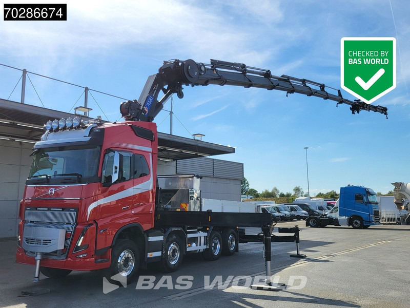 Volvo FH16 650 FH16 8X2 HMF 7020K-RCS Crane + Fly-Jib Lift+Steering-Axle Navi LED ACC Euro 6 - Bortu kravas automašīna/ Platforma, Kravas auto ar manipulatoru: foto 1 Volvo FH16 650 FH16 8X2 HMF 7020K-RCS Crane + Fly-Jib Lift+Steering-Axle Navi LED ACC Euro 6 - Bortu kravas automašīna/ Platforma, Kravas auto ar manipulatoru: foto 1