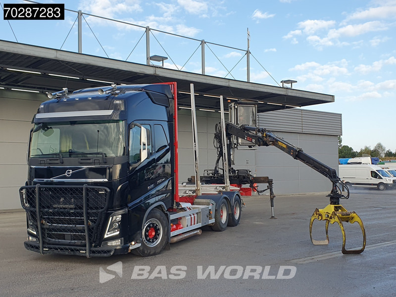 Volvo FH16 750 FH16 6X4 HIAB E96S 79 wood crane Retarder Dynamic-Steering Big-Axle Euro 6 - Kokvedējs, Kravas auto ar manipulatoru: foto 5 Volvo FH16 750 FH16 6X4 HIAB E96S 79 wood crane Retarder Dynamic-Steering Big-Axle Euro 6 - Kokvedējs, Kravas auto ar manipulatoru: foto 5