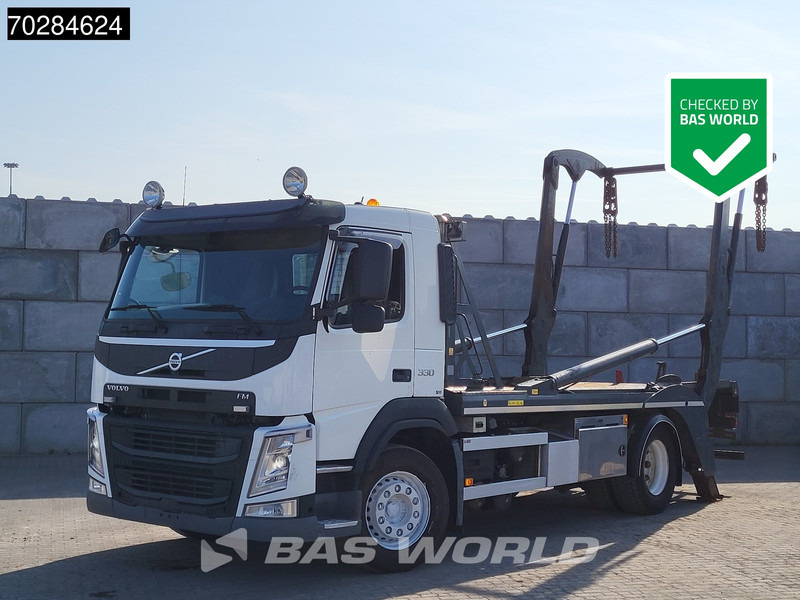 Volvo FM 330 FM 4X2 VEB Xenon Skip Loader Euro 6 - Būvgružu konteineru vedējs: foto 1 Volvo FM 330 FM 4X2 VEB Xenon Skip Loader Euro 6 - Būvgružu konteineru vedējs: foto 1
