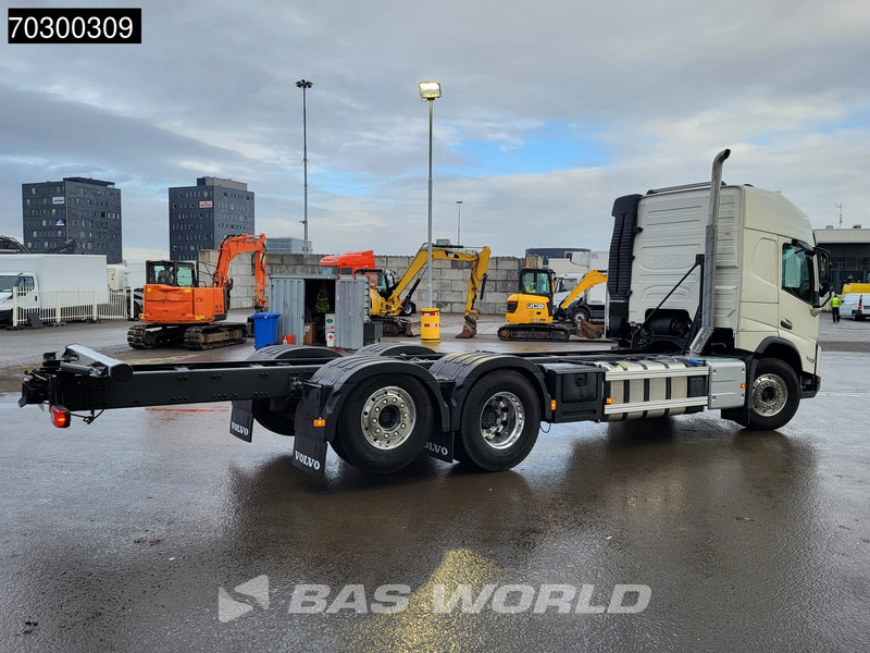 Volvo FMX 540 FMX 6X2 NEW chassis! Lift+steering Axle Engine PTO Full air suspension - Šasija kravas automašīna: foto 5 Volvo FMX 540 FMX 6X2 NEW chassis! Lift+steering Axle Engine PTO Full air suspension - Šasija kravas automašīna: foto 5