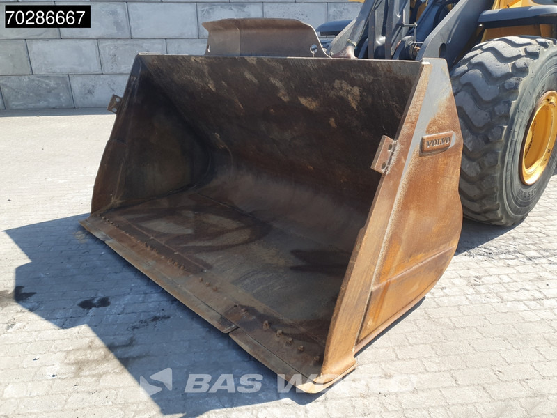 Riteņu iekrāvējs Volvo L120 H GERMAN MACHINE: foto 8