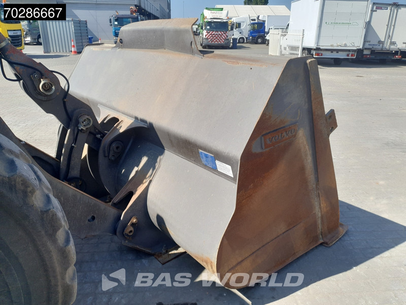 Riteņu iekrāvējs Volvo L120 H GERMAN MACHINE: foto 13