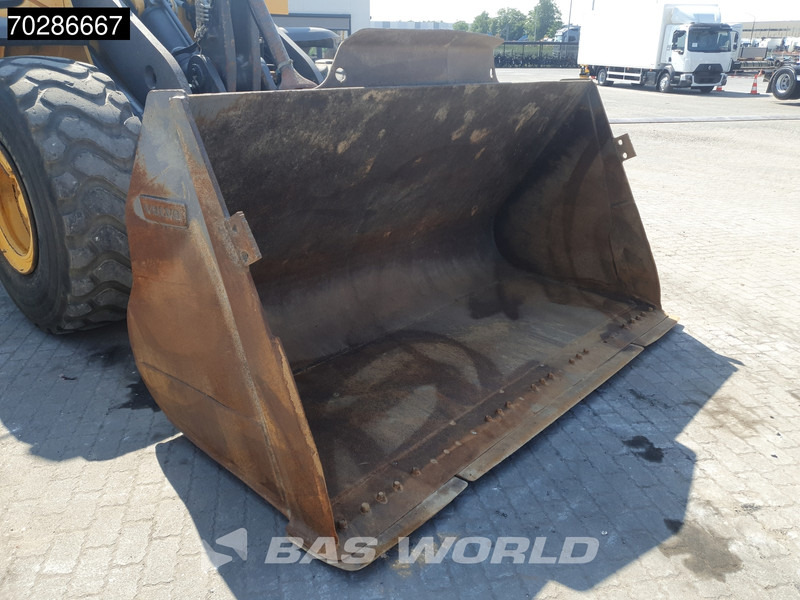 Riteņu iekrāvējs Volvo L120 H GERMAN MACHINE: foto 15