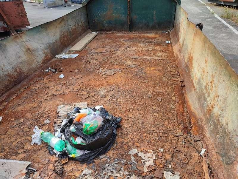 Huka konteiners 15 M3: foto 12 Huka konteiners 15 M3: foto 12