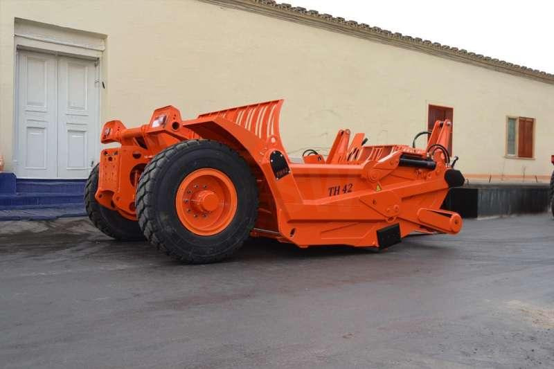 Agrotécnica TH42 - Skrēperis: foto 1 Agrotécnica TH42 - Skrēperis: foto 1