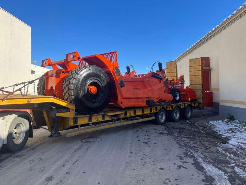 Agrotécnica TH51 - Skrēperis: foto 2 Agrotécnica TH51 - Skrēperis: foto 2