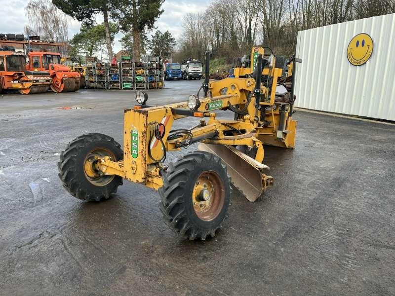 Ausa OP NV2500 - Greiders: foto 2 Ausa OP NV2500 - Greiders: foto 2
