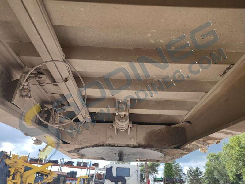 Puspiekabe pašizgāzējs Benalu 3 ESSIEUX: foto 20