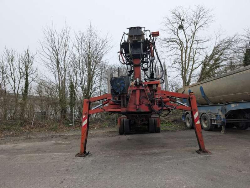 Billaud GRUMIERE 3 ESSIEUX - Kokvedēja puspiekabe: foto 5 Billaud GRUMIERE 3 ESSIEUX - Kokvedēja puspiekabe: foto 5