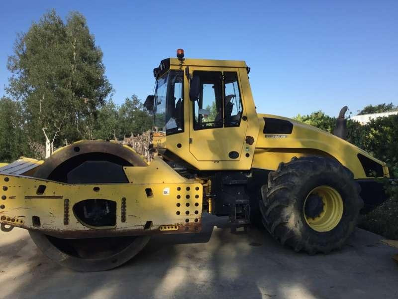Bomag BW 226 DI-4 BVC - Kombinētais veltnis: foto 5 Bomag BW 226 DI-4 BVC - Kombinētais veltnis: foto 5