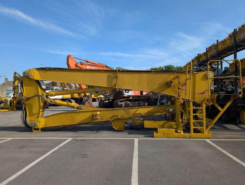 Caterpillar 330D L + BRAS DE DEMOLITION - Demontāžas ekskavators: foto 3 Caterpillar 330D L + BRAS DE DEMOLITION - Demontāžas ekskavators: foto 3