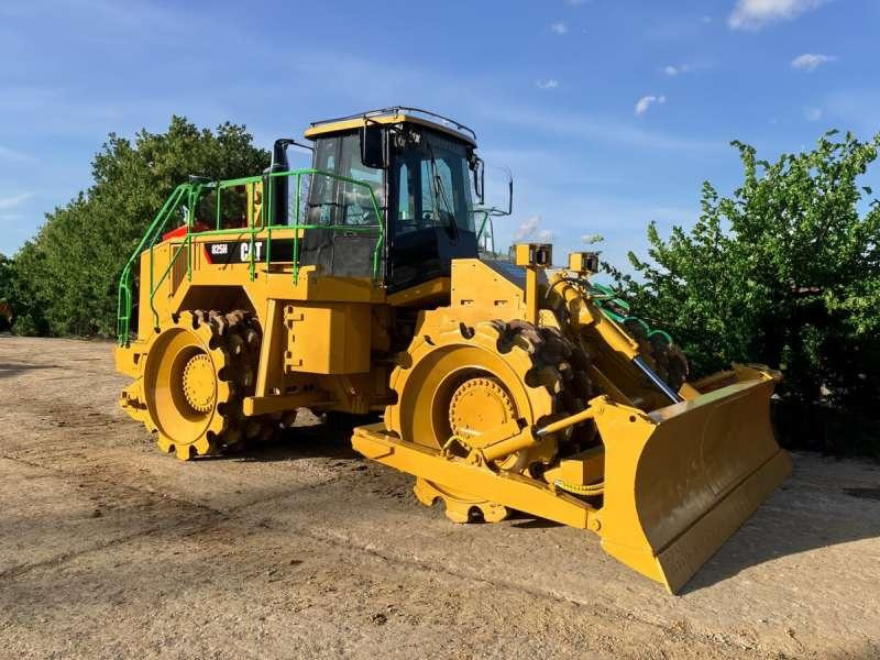 Caterpillar 825H - Vibrorullis: foto 1 Caterpillar 825H - Vibrorullis: foto 1