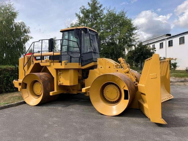 Caterpillar 826H - Vibrorullis: foto 1 Caterpillar 826H - Vibrorullis: foto 1