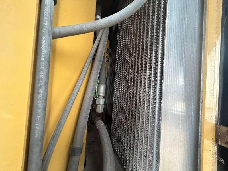 Riteņu iekrāvējs Caterpillar 924G: foto 34