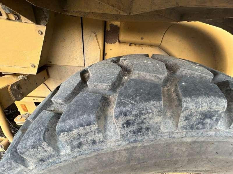 Riteņu iekrāvējs Caterpillar 924G: foto 42