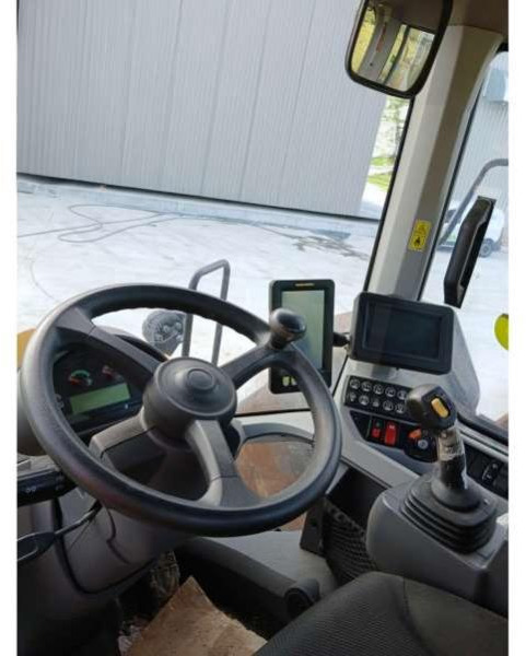 Riteņu iekrāvējs Caterpillar 926M: foto 23