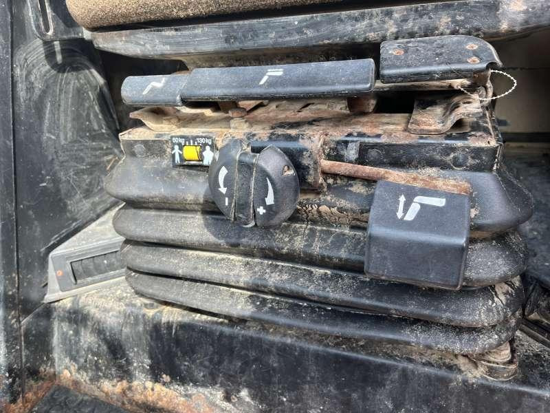 Kāpurķēžu iekrāvējs Caterpillar 953C2: foto 45