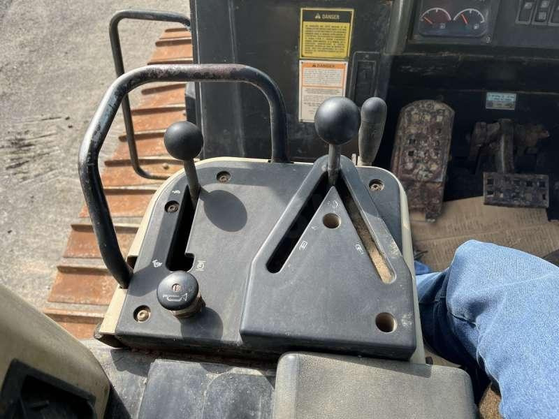 Kāpurķēžu iekrāvējs Caterpillar 953C2: foto 49