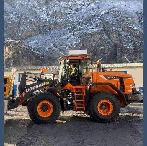 Doosan DL300 - Riteņu iekrāvējs: foto 4 Doosan DL300 - Riteņu iekrāvējs: foto 4