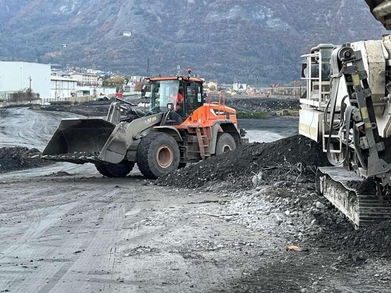 Doosan DL300 - Riteņu iekrāvējs: foto 5 Doosan DL300 - Riteņu iekrāvējs: foto 5