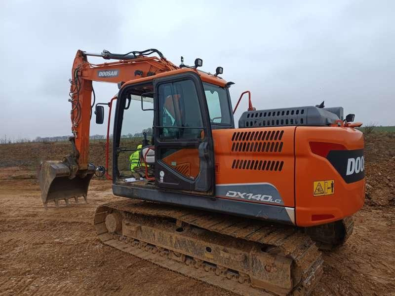 Doosan DX140LC-5 - Kāpurķēžu ekskavators: foto 4 Doosan DX140LC-5 - Kāpurķēžu ekskavators: foto 4