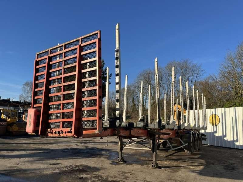 Fruehauf GRUMIERE 3 ESSIEUX - Kokvedēja puspiekabe: foto 2 Fruehauf GRUMIERE 3 ESSIEUX - Kokvedēja puspiekabe: foto 2