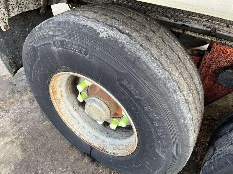 Puspiekabe pašizgāzējs General Trailers 3 ESSIEUX: foto 26