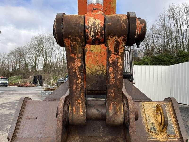 Demontāžas ekskavators Hitachi EX400LC: foto 21